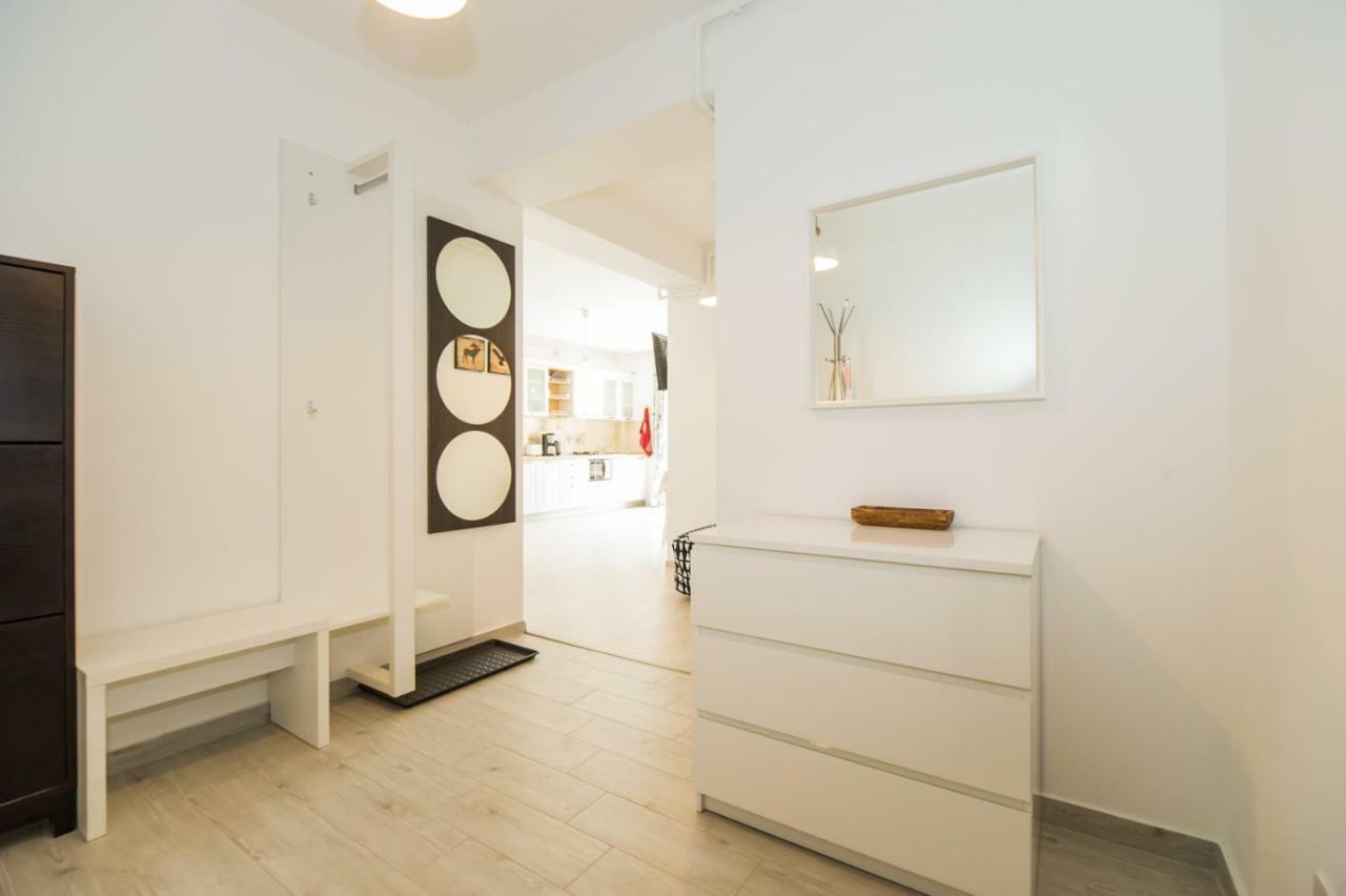 Schiller Apartment 57 - Free Private Parking Brașov Exterior foto